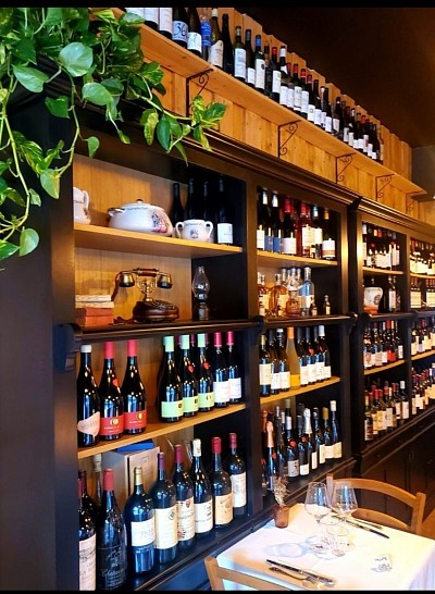 Bibliothèque de vins