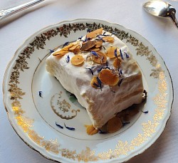 Le Brillet Savarin affiné coeur truffé